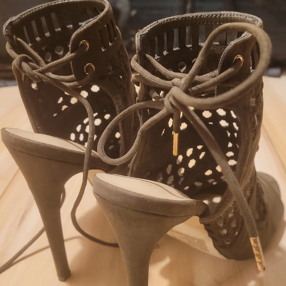 NWOT 🌟HOST PICK🌟 Robyn Crochet Shootie Stiletto High Heels - Picture 11 of 13